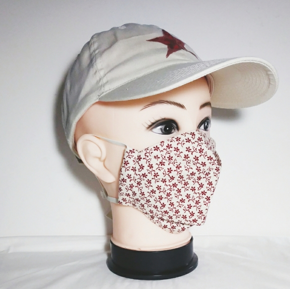 3D Flower Patterned Face Mask - Picture 7 of 7